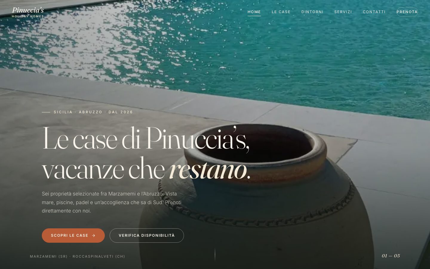 Il sito di Agenzia Pinuccia's Holiday Homes, costruito da Webica Labs.